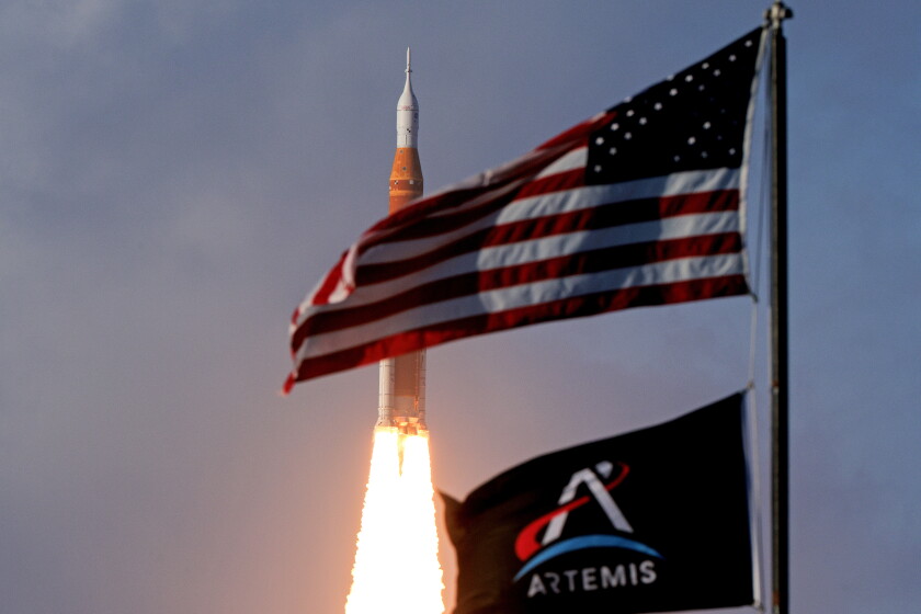 Nasa Launch Clock Chicagoan helps launch Artemis II, NASA's first moon mission in 53 ...