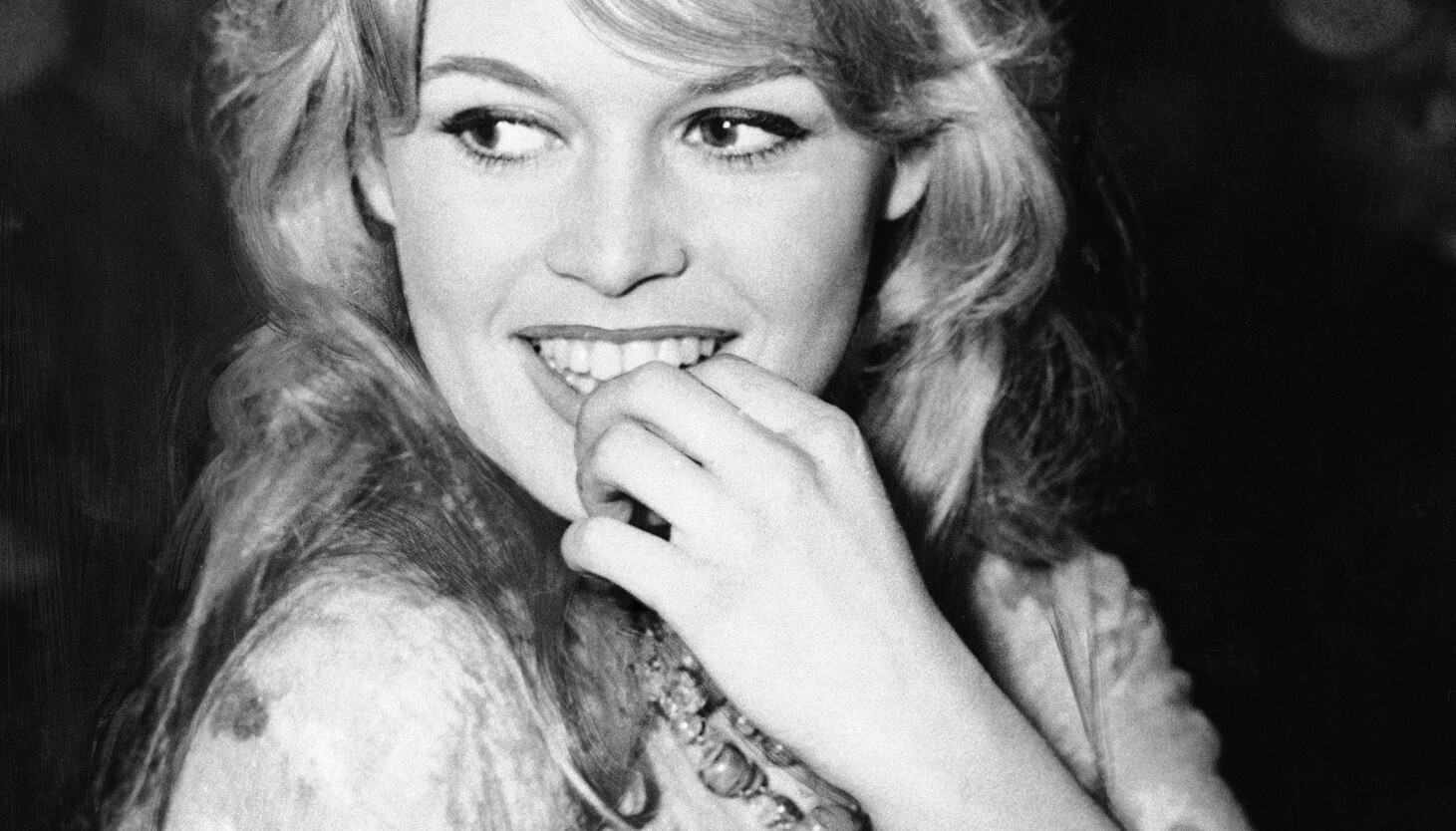 Brigitte Bardot, 1960s French sex symbol turned militant animal rights activist, dies at 91