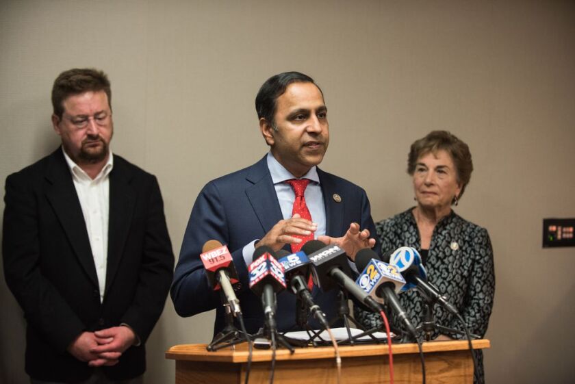 Rep. Raja Krishnamoorthi speaks out against a rumored plan to shutter the Chicago EPA office during a press conference at the Metcalfe Federal Office Building on April 19, 2017. | Max Herman/For the Sun-Times
