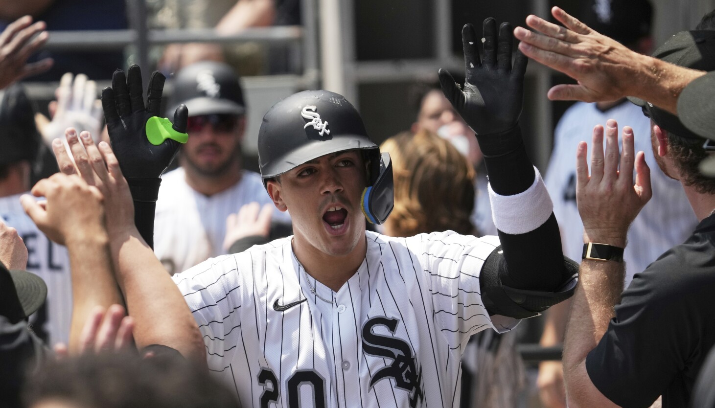 Tyler Alexander signs with White Sox, Ubers from Milwaukee, throws three innings on 'whirlwind' Sunday