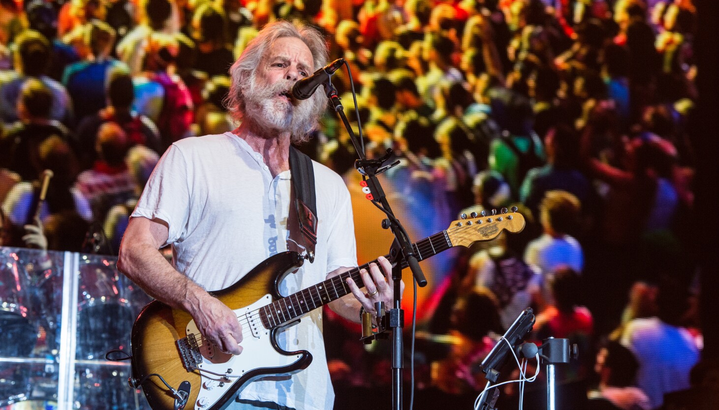 Bob Weir, Grateful Dead founder and guitarist dies at 78