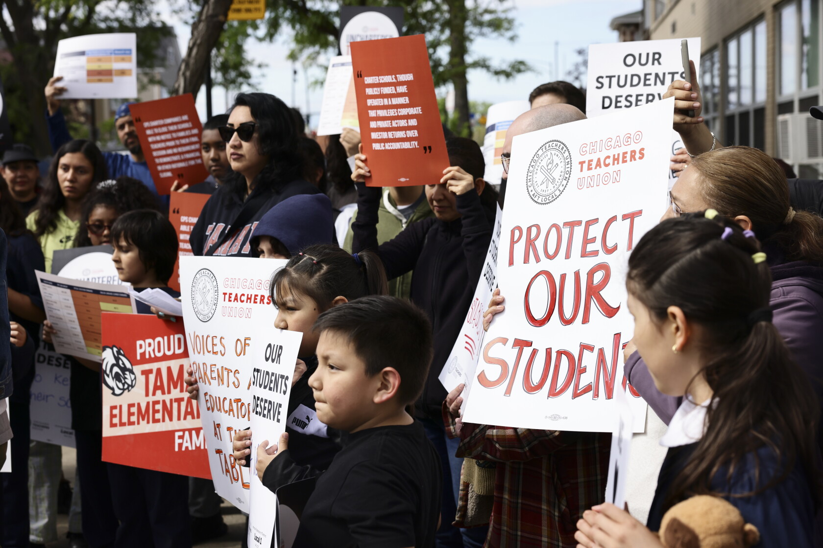 Chicago Teachers Union calls for more charter school oversight