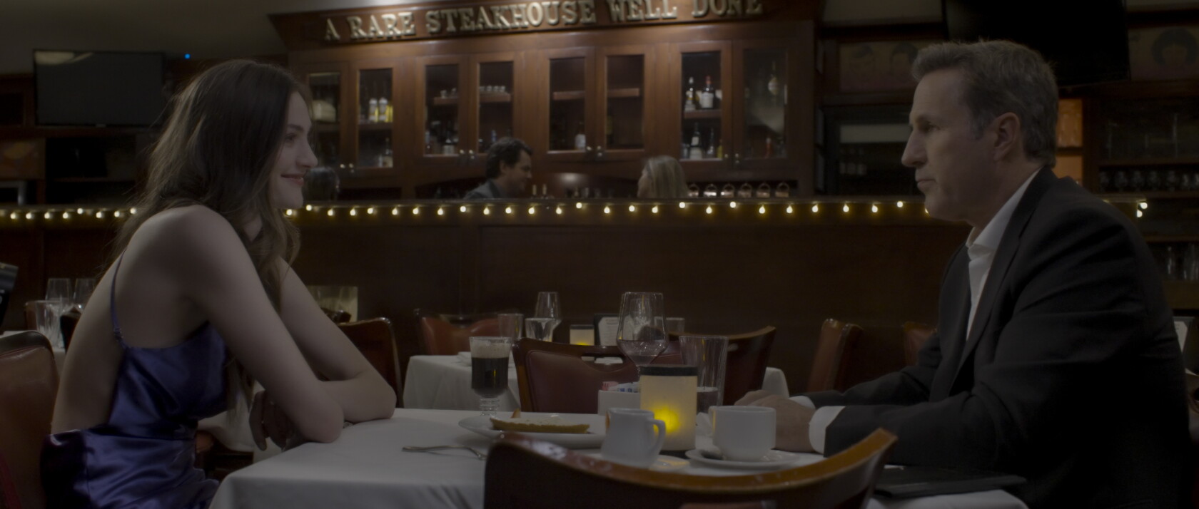 W Rong Num New movie 'Wrong Numbers' launches Chicago man's feature directing ...