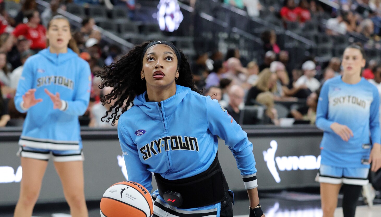 Sky will face Fever, Aces at the United Center