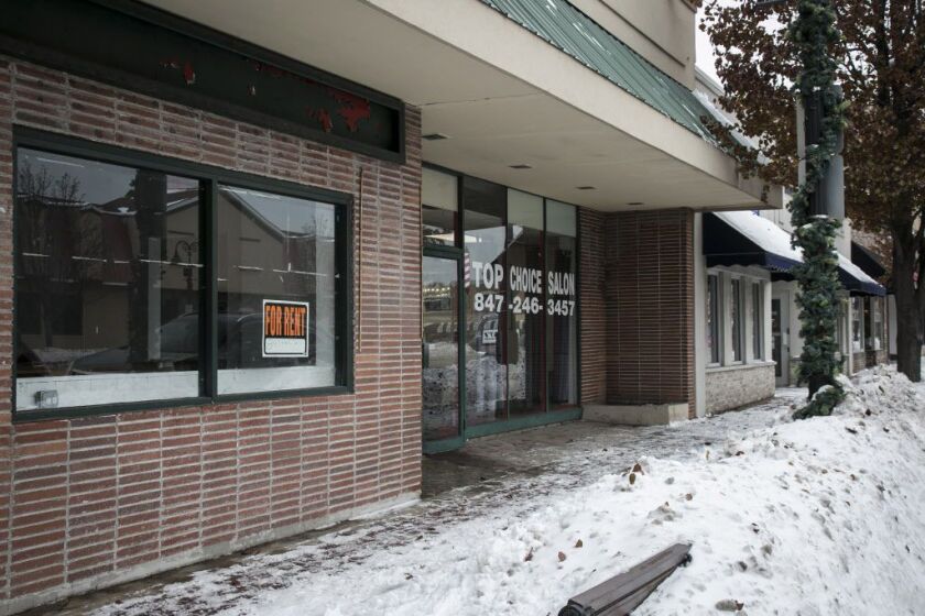 A storefront sits vacant in the 2700 block of Sheridan Road in Zion. | Ashlee Rezin / Sun-Times