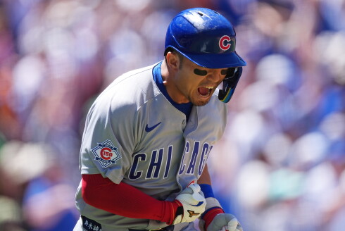 Cubs right fielder Seiya Suzuki