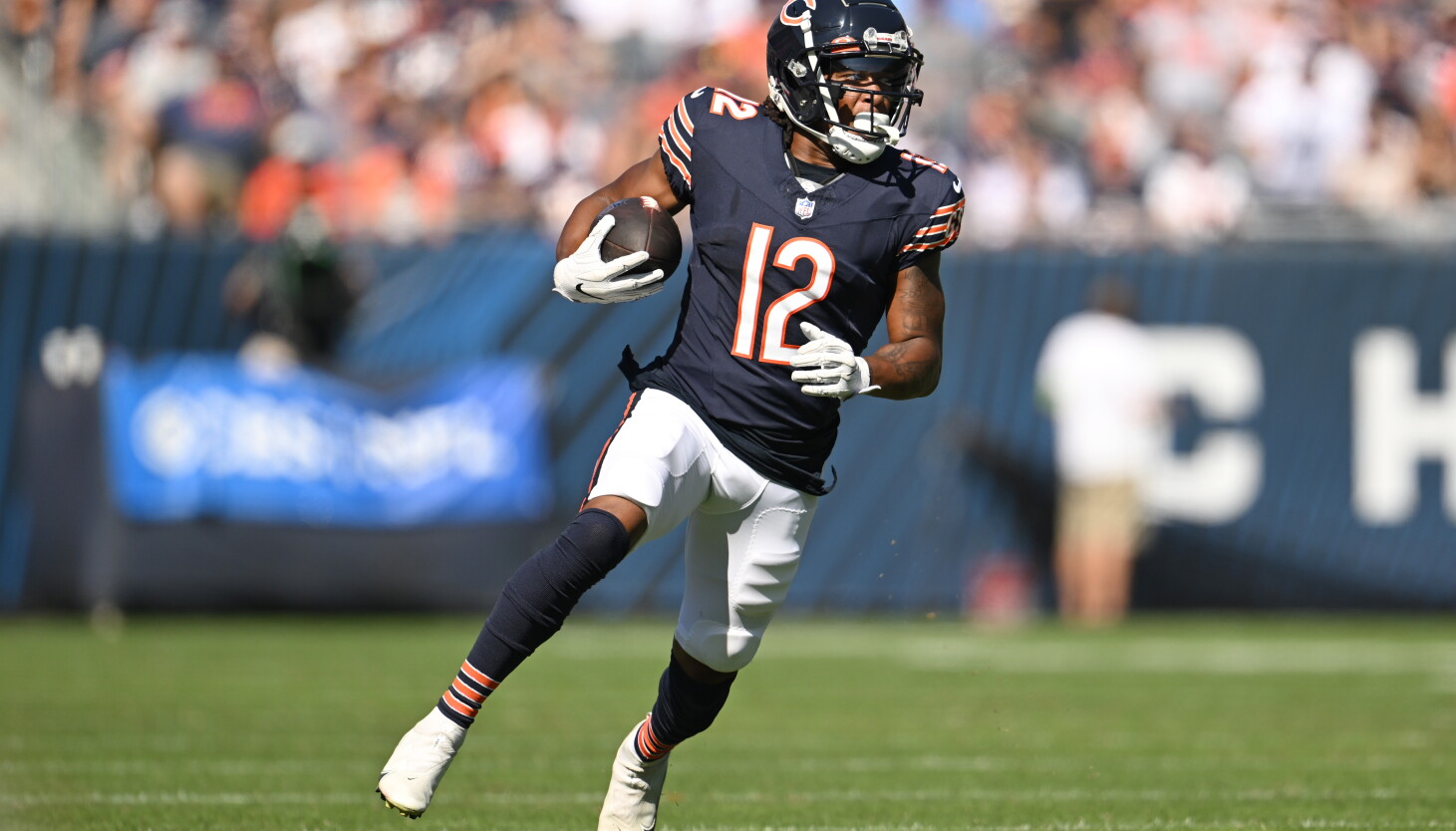Jaguars sign Velus Jones to practice squad Jaguars sign Velus Jones to practice squad