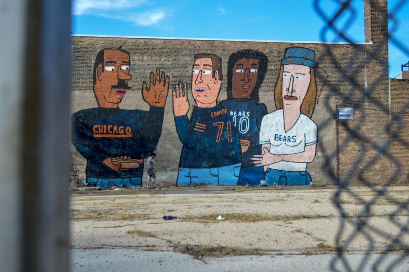 Artist “Don’t Fret” painted this mural in 2017 as part of a public art project by the Chicago Bears and Chicago Truborn gallery.