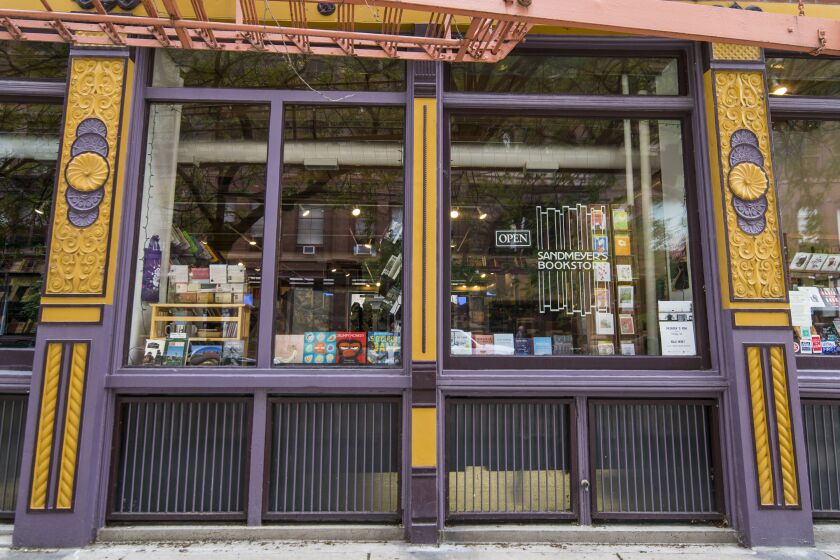 Sandmeyer’s Bookstore in Printers Row in Chicago. | Tyler LaRiviere/Sun-Times