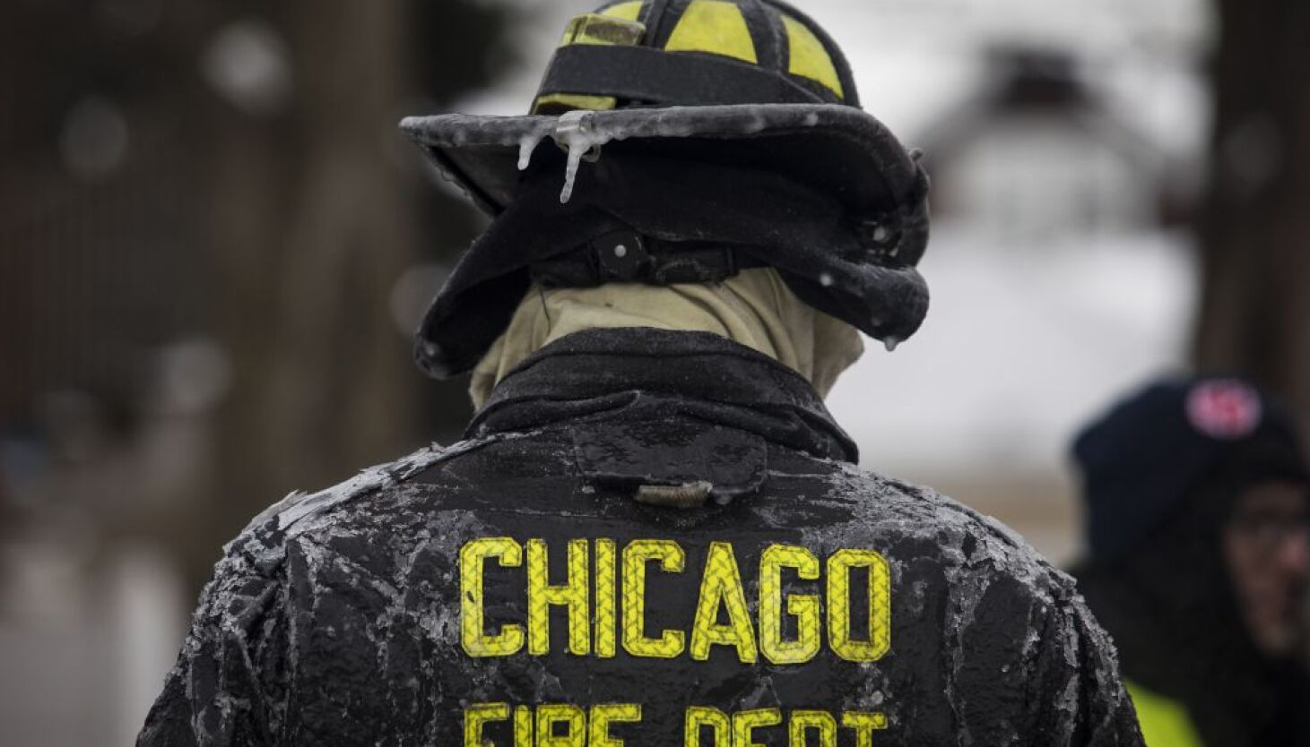 NextImg:Man dies in Calumet Heights garage fire