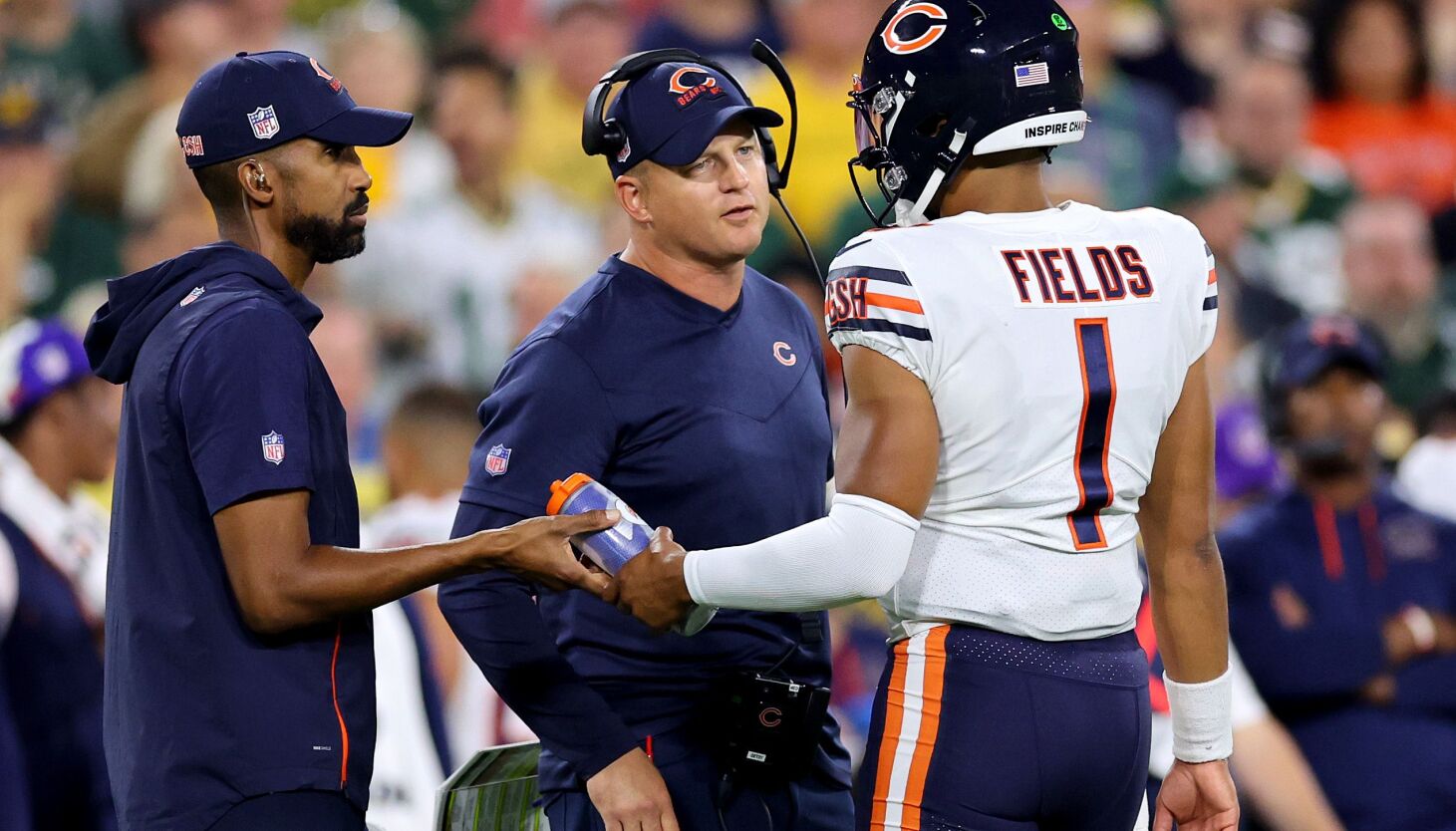 NextImg:Bears QB Justin Fields, OC Luke Getsy must act quickly to get offense on track