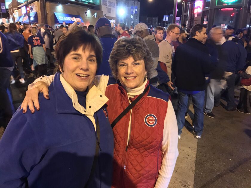 Sisters Eileen Ochoa, right, and Kathy Vana. | Mitchell Armentrout / Sun-Times