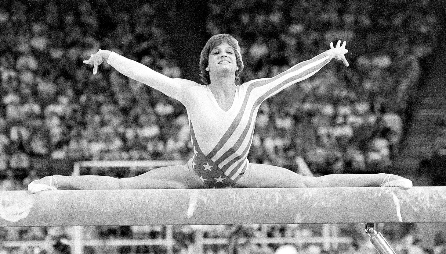 NextImg:Mary Lou Retton grateful for ‘love and support’ as she recovers from rare pneumonia
