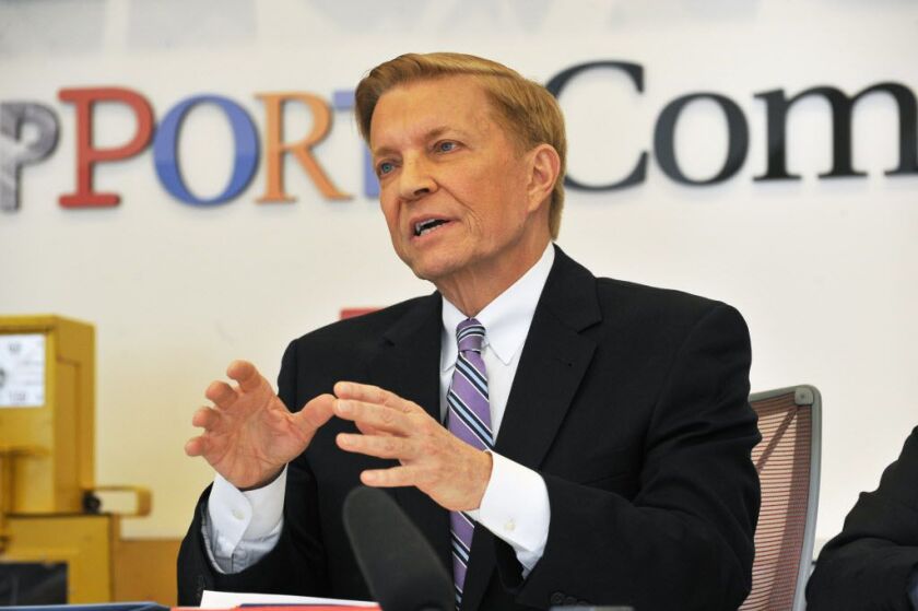 <small><strong>Mayoral candidate Bob Fioretti talks to the Chicago Sun-Times Editorial Board. | Al Podgorski/Sun-Times Media</strong></small>