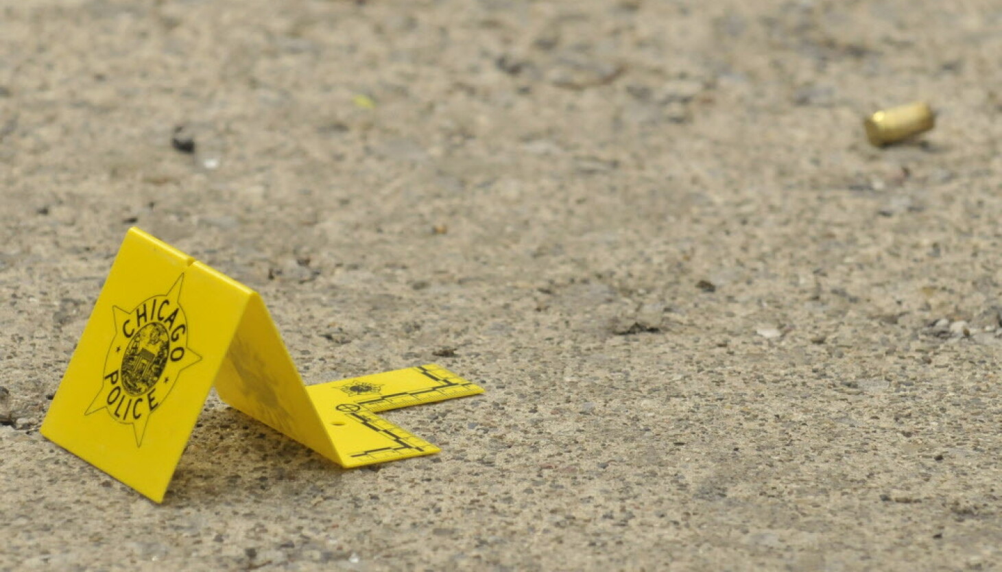25-year-old man fatally shot in the head in Grand Boulevard