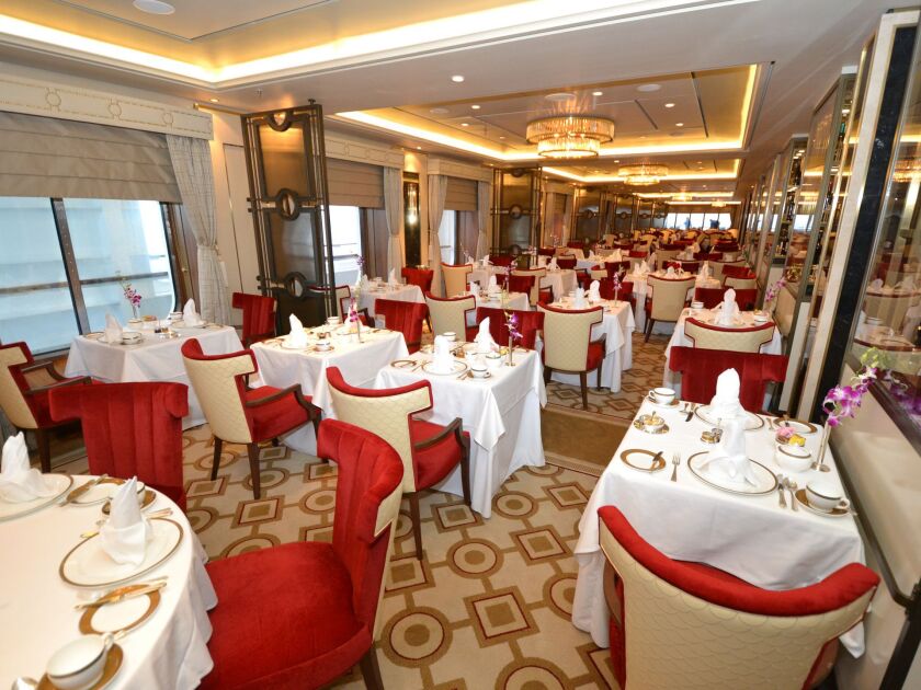 Another major Queen Mary 2 transformation took place in the Queens Grill, the exclusive restaurant for passengers staying in the Queen Mary 2’s top suites. | Gene Sloan, USA TODAY