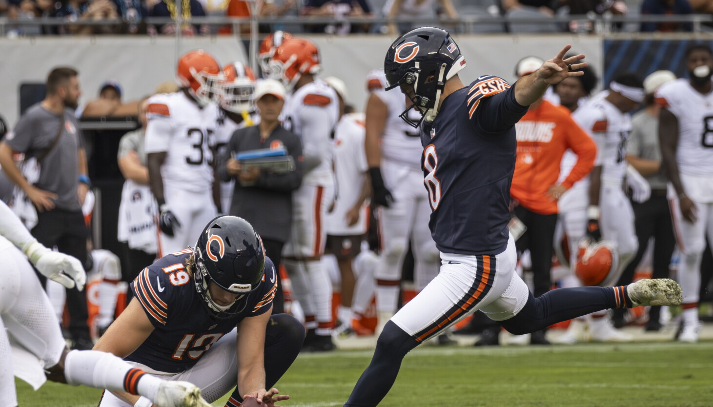 Cairo Santos is the best kicker in Bears' history. In Year 13, he thinks he'll be even better.