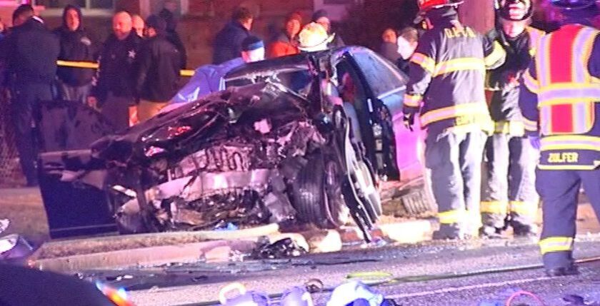 Authorities investigate after a fatal car wreck in Des Plaines late Thursday. | Network Video Productions
