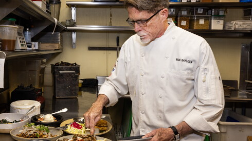 FRONTERACHEF_260422_030.jpg
