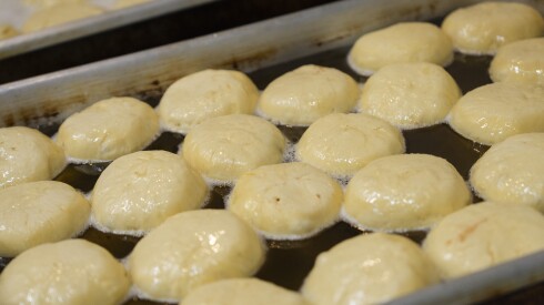 Paczki is fried at Polish Paczki Cafe in Norwood Park, Saturday, Jan. 31, 2026.