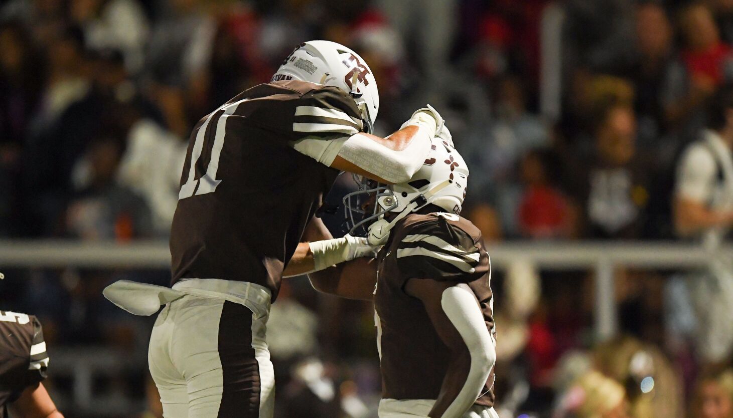 NextImg:Previewing Week 9’s top high school football games