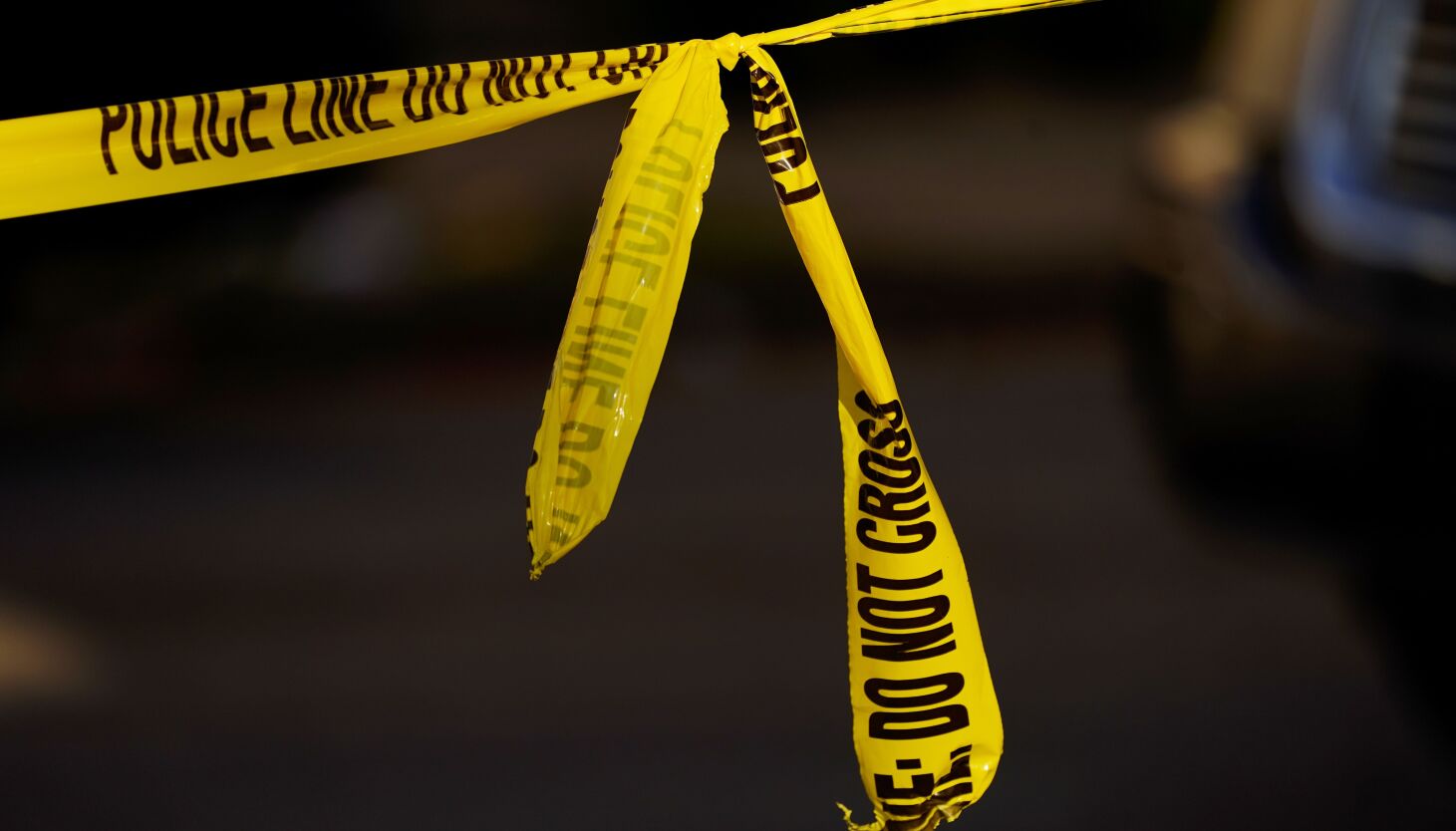 NextImg:8 armed robberies within hour on North Side overnight