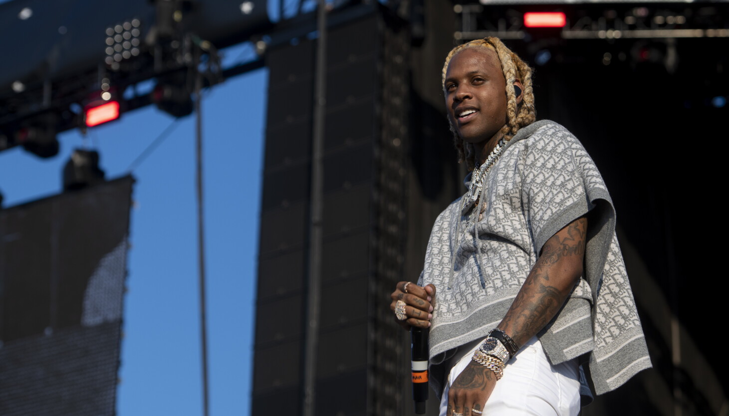 Lil Durk Seeks Dismissal of Murder-for-Hire Case Lil Durk Seeks Dismissal of Murder-for-Hire Case