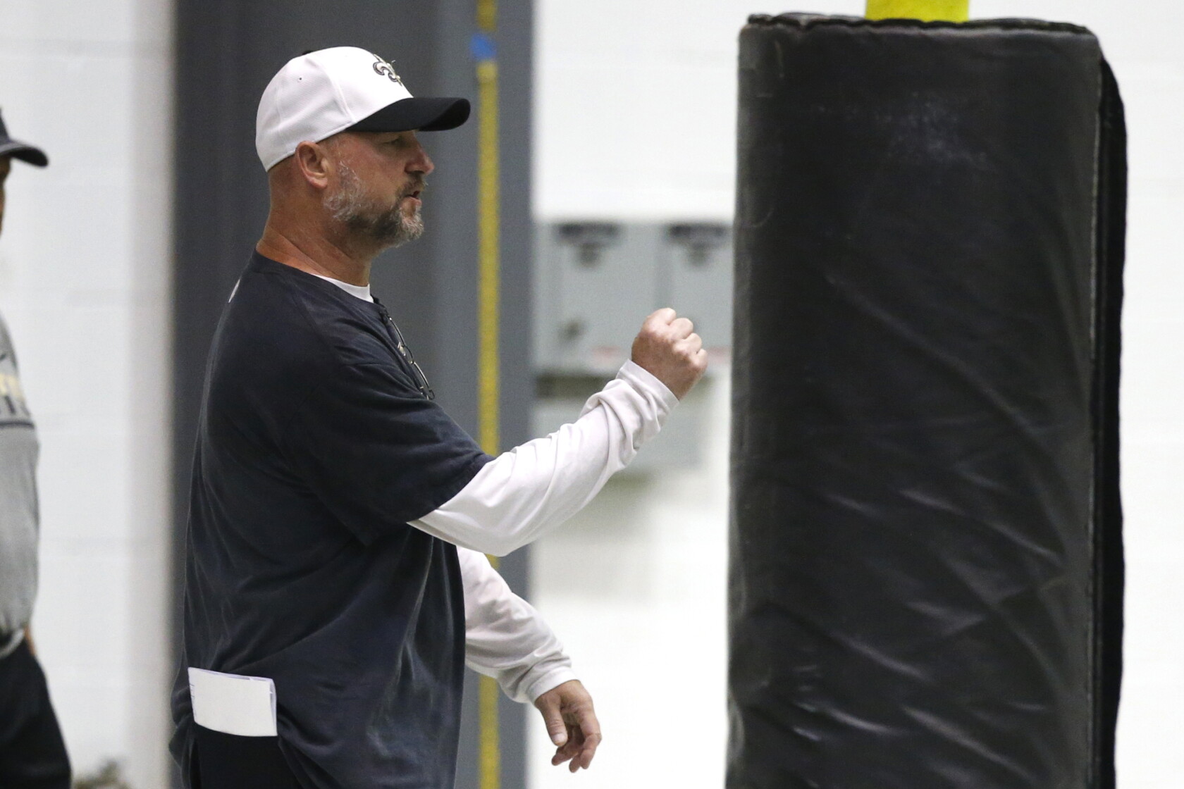Dan Roushar Bears finalize offensive coaching staff by adding O-line coach Dan ...