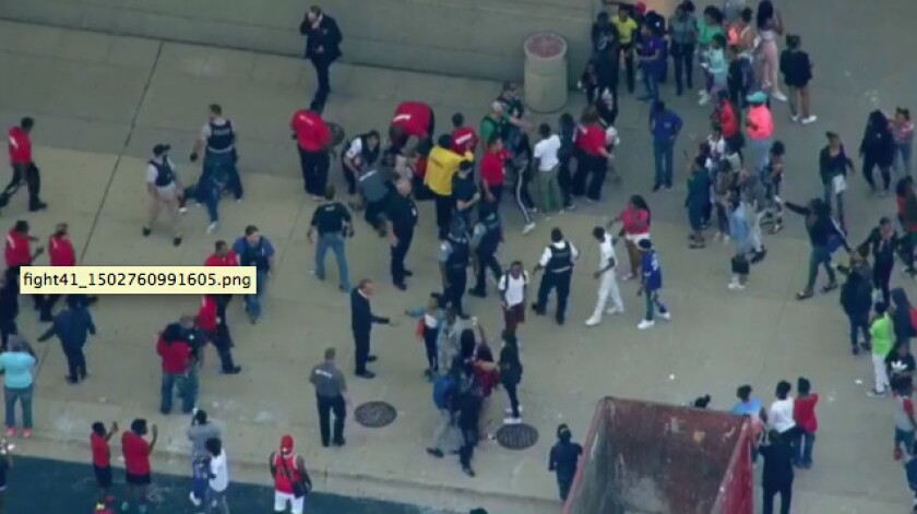 Fights broke out at the United Center Monday evening, shutting the venue down during a high school championship basketball game. | Fox 32 News