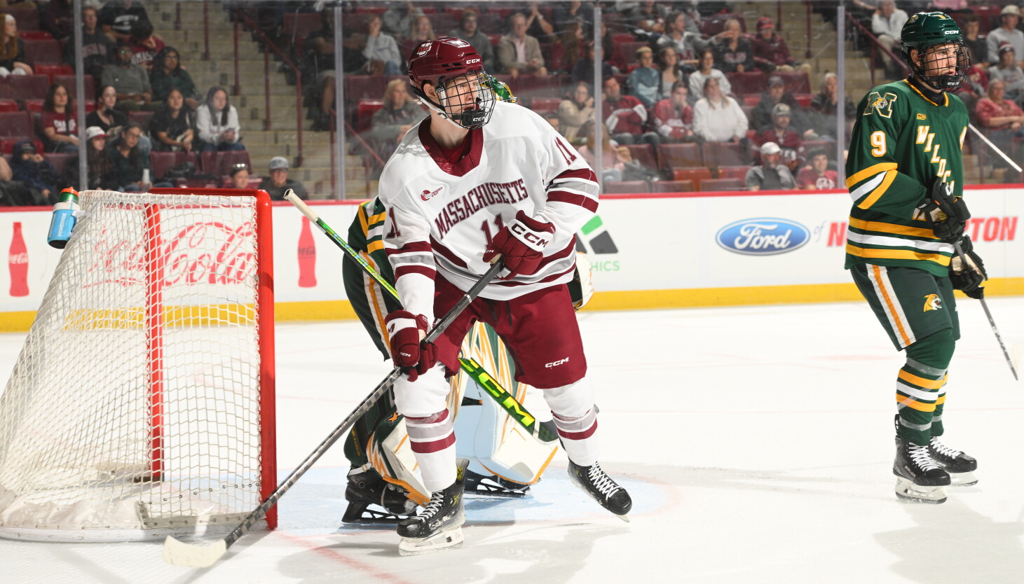 Blackhawks prospect Vaclav Nestrasil blowing away his own expectations at UMass Blackhawks prospect Vaclav Nestrasil blowing away his own expectations at UMass