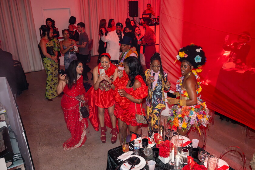 chicago red dress party Center hosts Red Dress Party