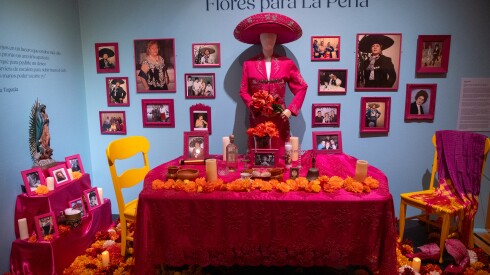 An ofrenda by Jorge Valdivia, part of a Día de Muertos exhibit at the National Museum of Mexican Art, honors the memory of his late mother María Canchola Valdivia, known in Chicago music circles as La Perla Tapatia.