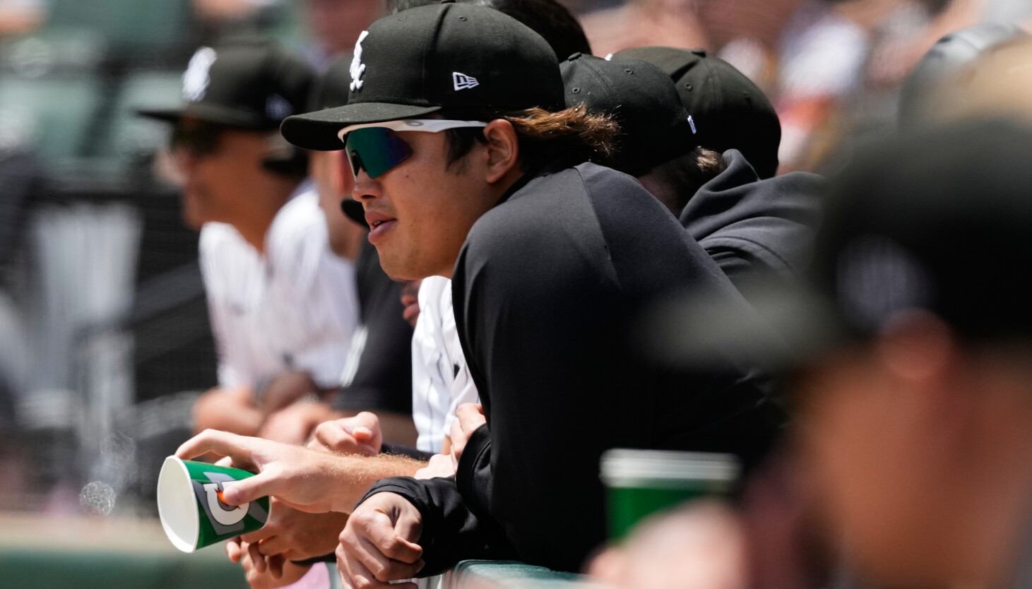 White Sox slugger Munetaka Murakami is running — slowly — two weeks since straining hamstring