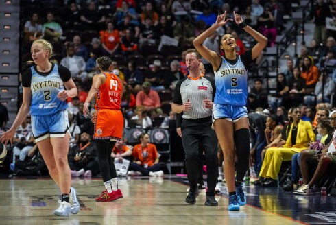 Chicago Sky v Connecticut Sun
