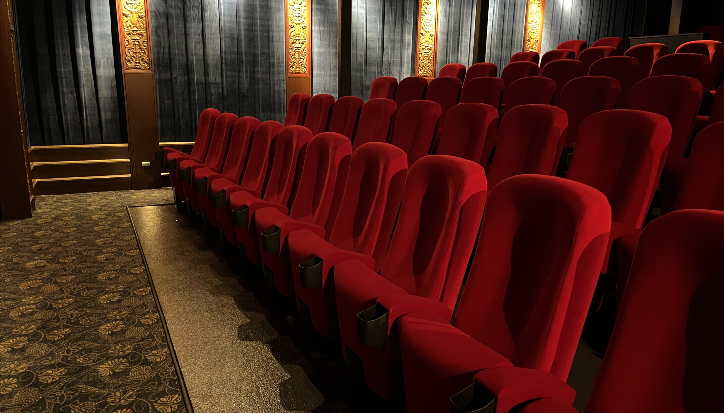 Sun Word Box Chicago’s Music Box Theatre to debut third screen this weekend ...