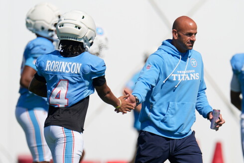 Titans Camp Football