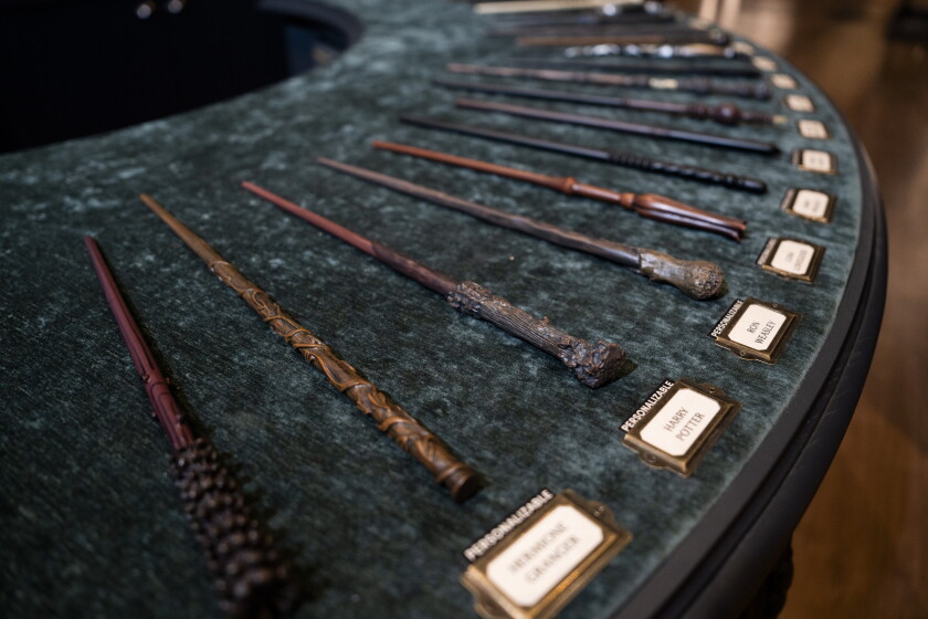 Store Potter's Harry Potter Shop opens in Chicago - WBEZ Chicago