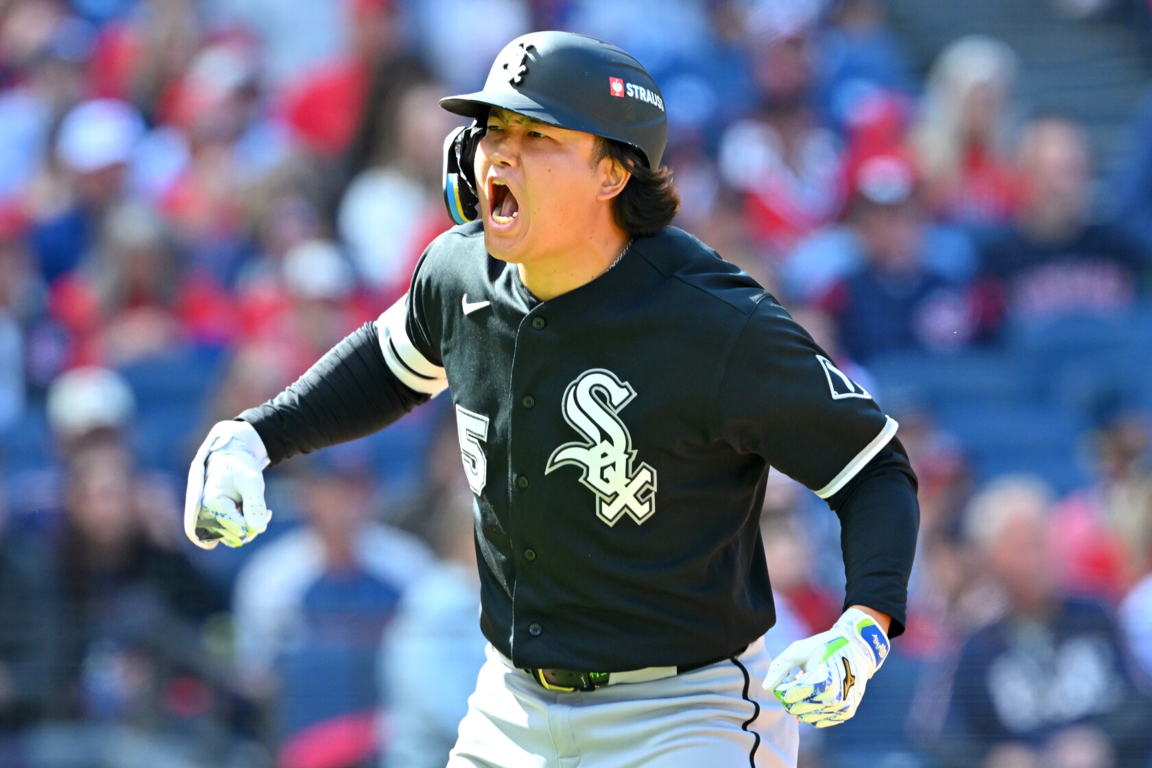Withe Power Munetaka Murakami's game-changing power keys White Sox' Game 1 victory ...