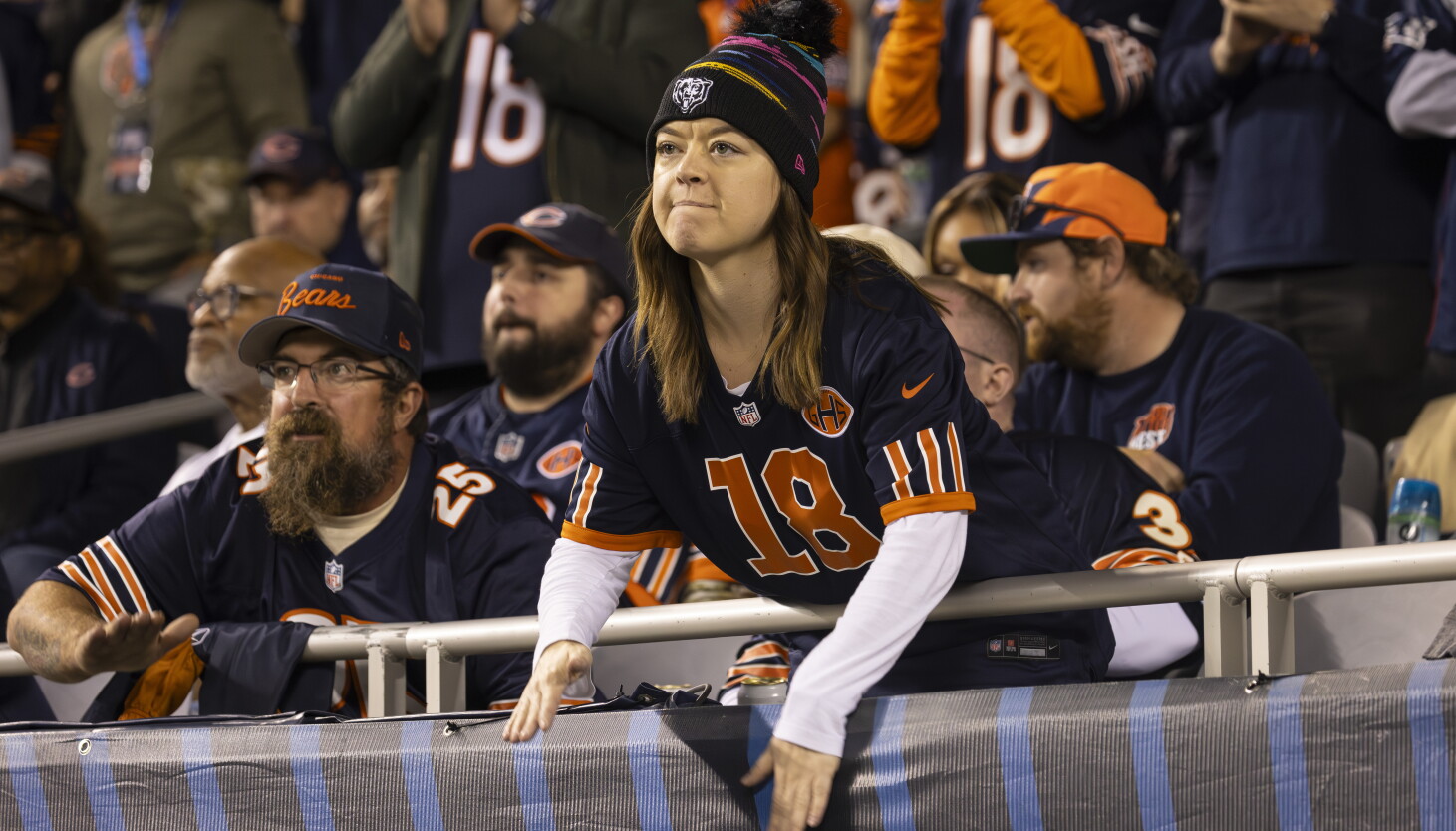 Boycott Bears, Sox if you're angry over teams' threats to move
