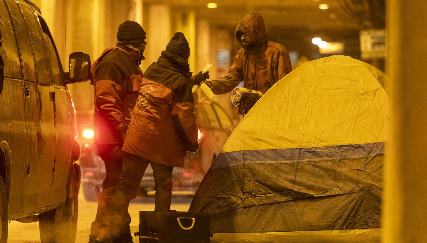 NextImg:‘Bring Chicago Home’ referendum to help reduce homelessness clears City Council