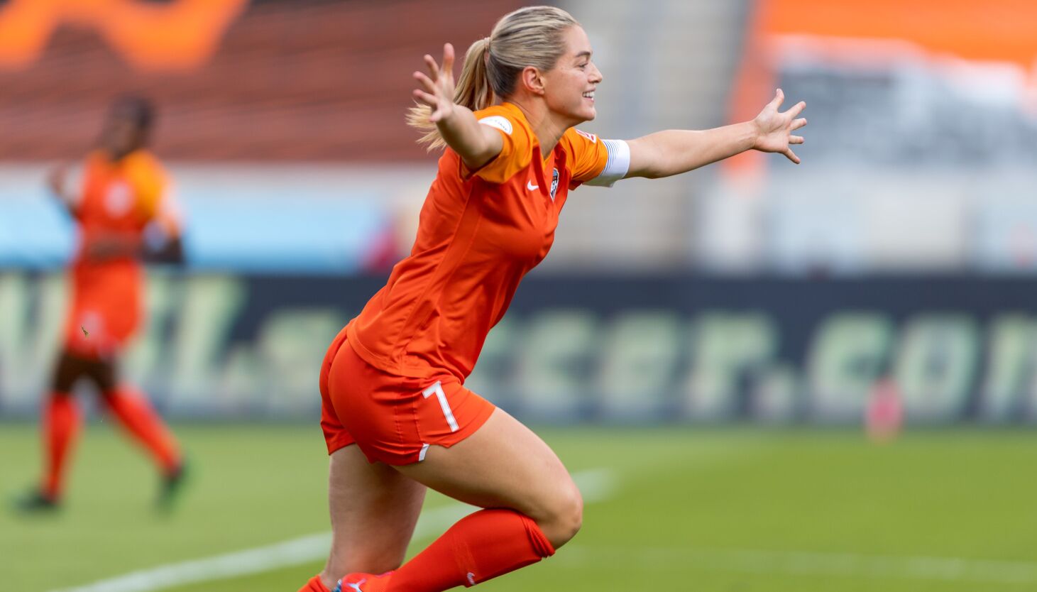 hottest female footballers