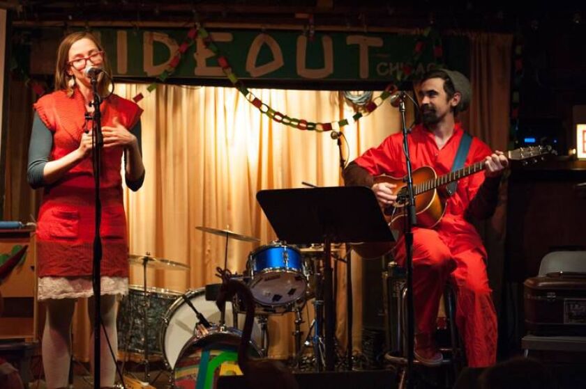 Emmet_Otter_performers_Lily_Emerson_and_Charlie_Malave_photo_by_Oopey_Mason.jpg