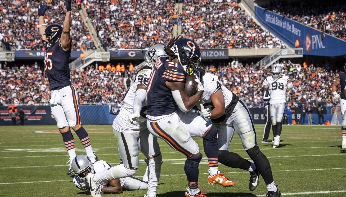 NextImg:Upon Further Review: 4 keys to the Bears’ most important drive Sunday