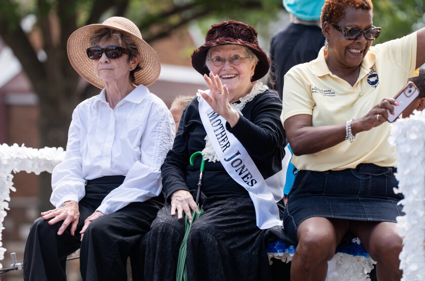 LABORPARADE_260906-3.jpg