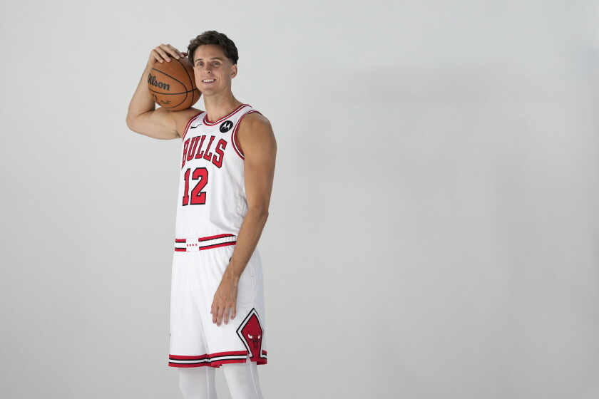Veteran big Zach Collins made his season debut on Wednesday, playing his first NBA game since last December.