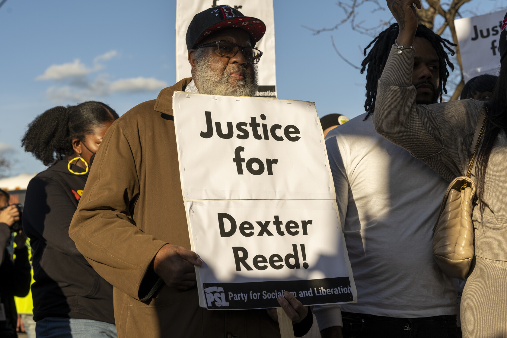 Dexter Reed Tweets Sobering thoughts about the 96 shots police fired at Dexter Reed ...
