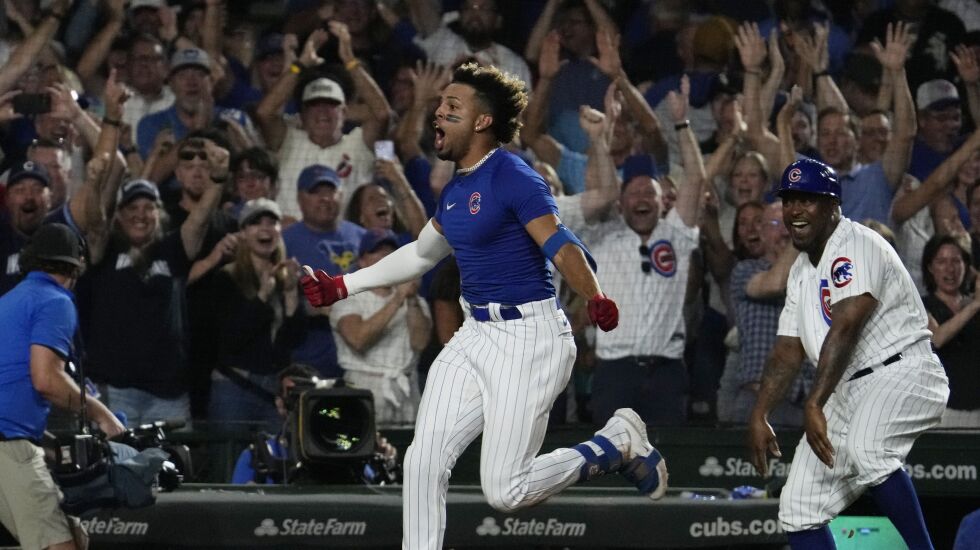 Cubs' Christopher Morel delivers walk-off home run to stun White