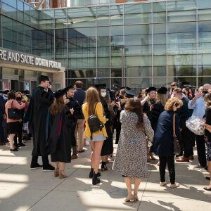 UICGRAD_050921_5.jpg