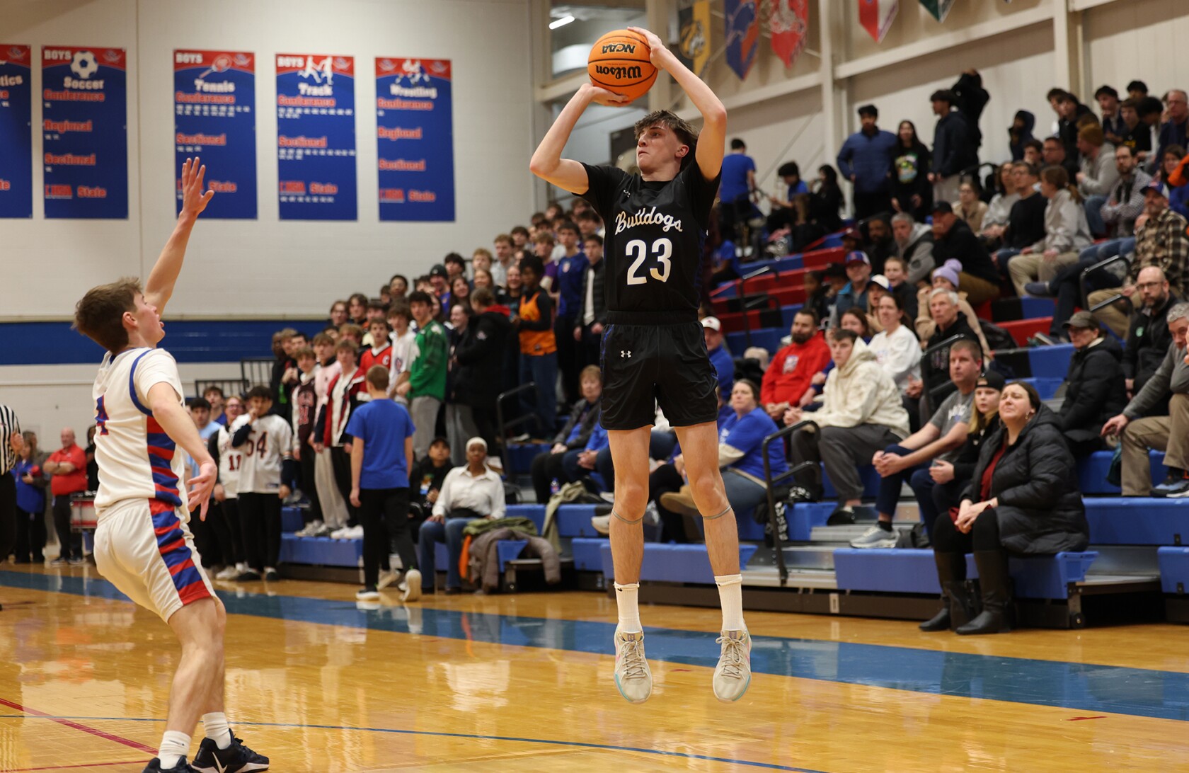 Cameron Mercer steps up as Riverside-Brookfield overcomes a horrific ...