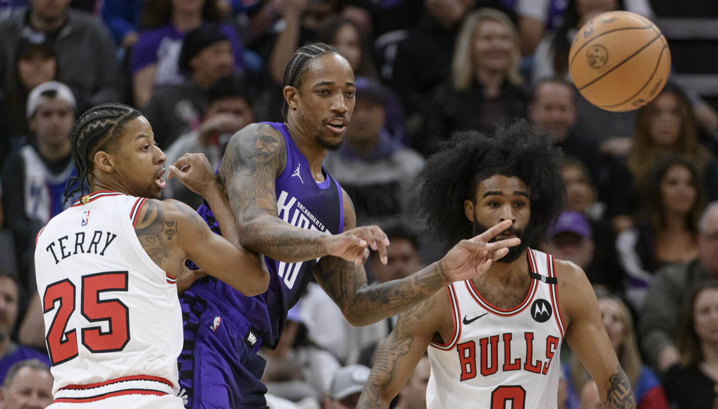 Bulls Haunt Former Teammates Bulls Haunt Former Teammates